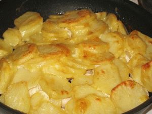 запечь грудки с картошкой